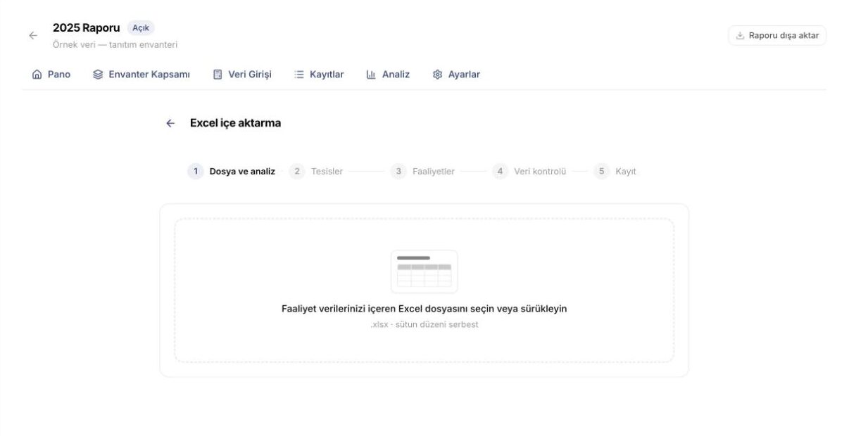 Excel içe aktarma sihirbazının dosya yükleme adımı